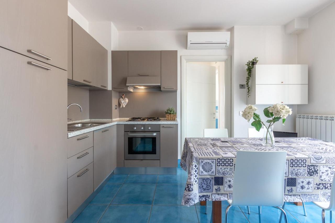 R20 Trilocale In Residence Adamo & Eva Марчелли Экстерьер фото
